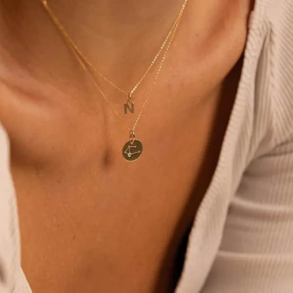 Initiale & Symbol Halsketten